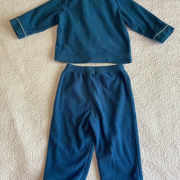 18-24m Baby Gap Fleece Classic Pyjama Set - Picture 2 of 3